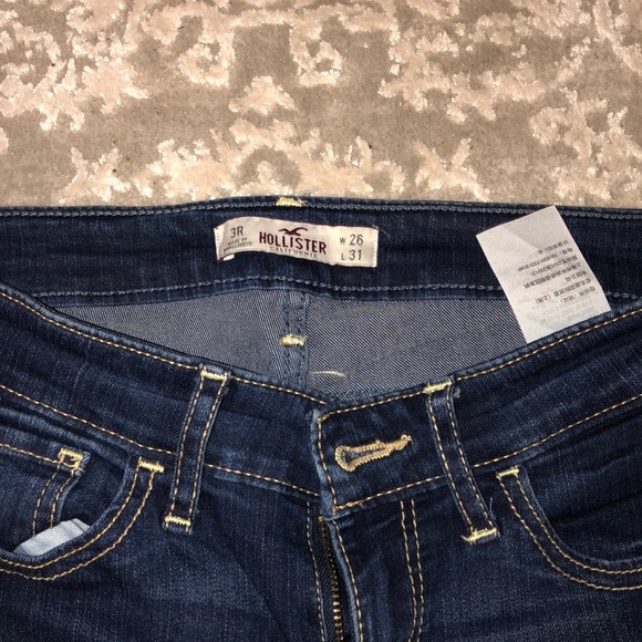 Hollister Dark Wash Jeans - Picture 2 of 3